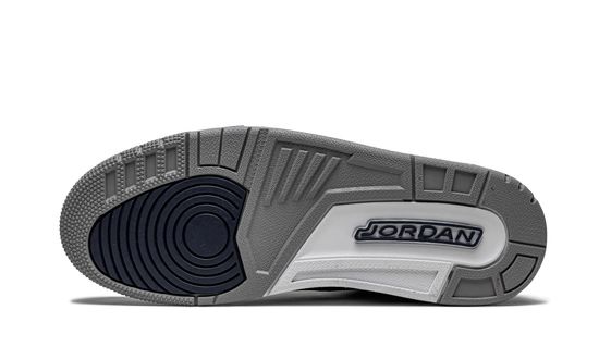 Air Jordans 3 Retro ‘Midnight Navy’ CT8532-401